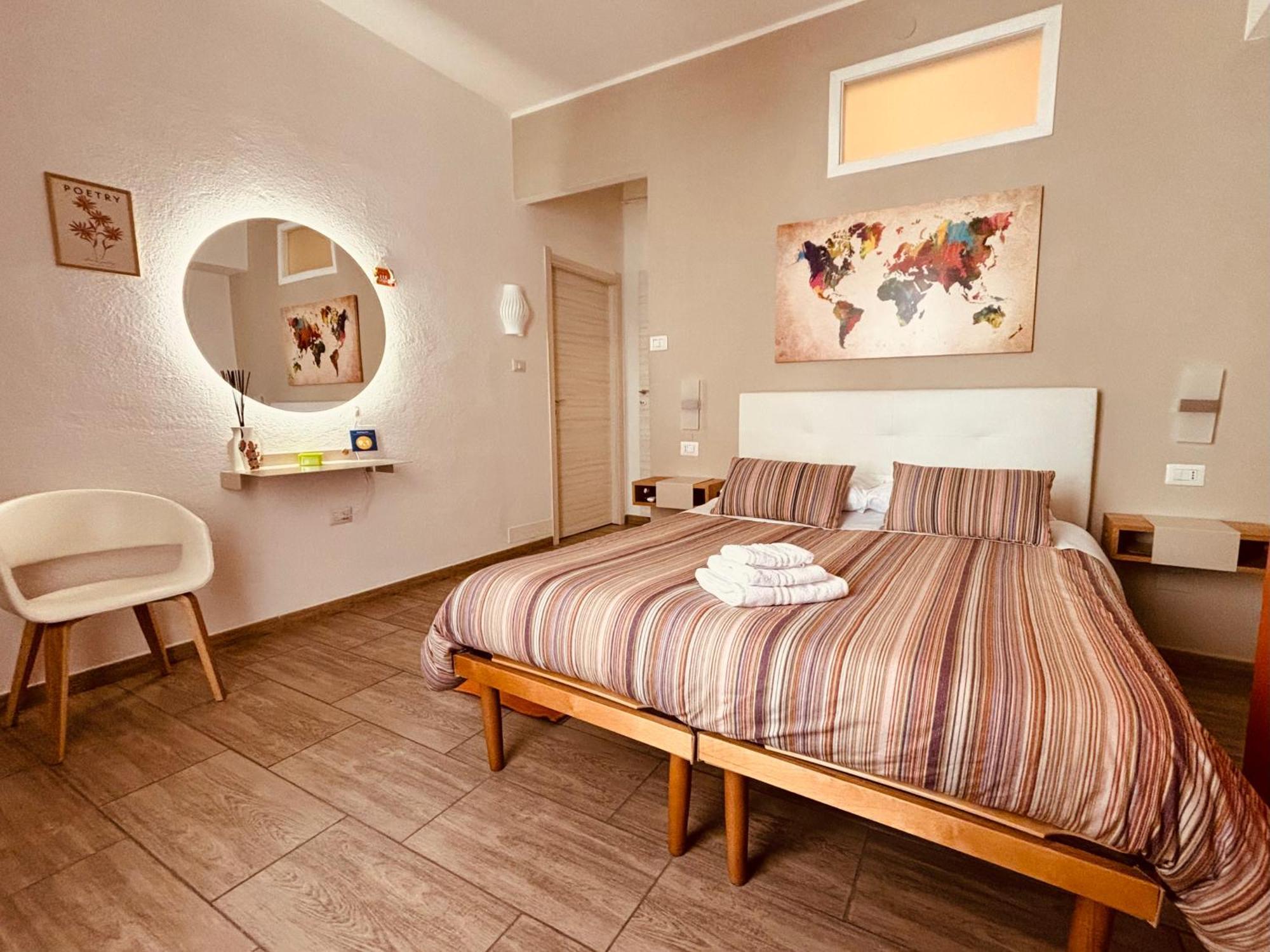 Sweet Rooms Кальярі Екстер'єр фото